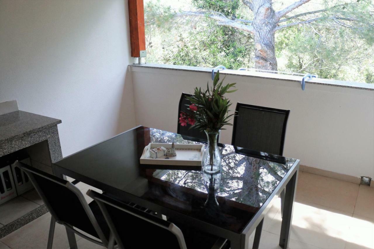Apartments Vir Delfin Luaran gambar