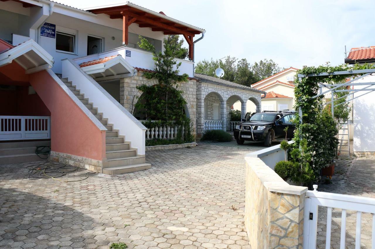 Apartments Vir Delfin Luaran gambar